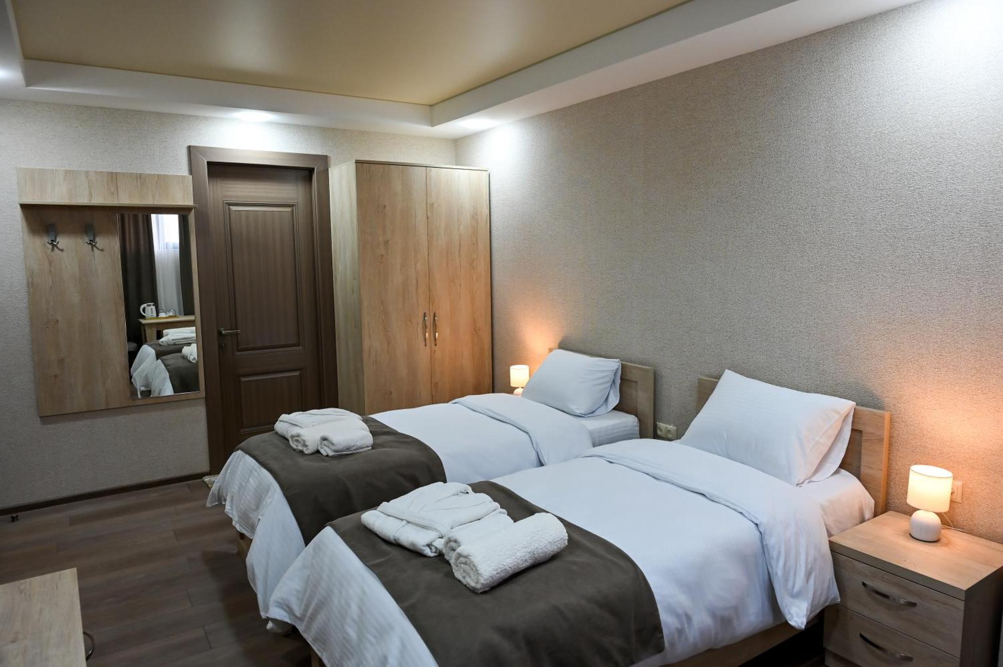 Hotel K124 Koutaïssi Extérieur photo