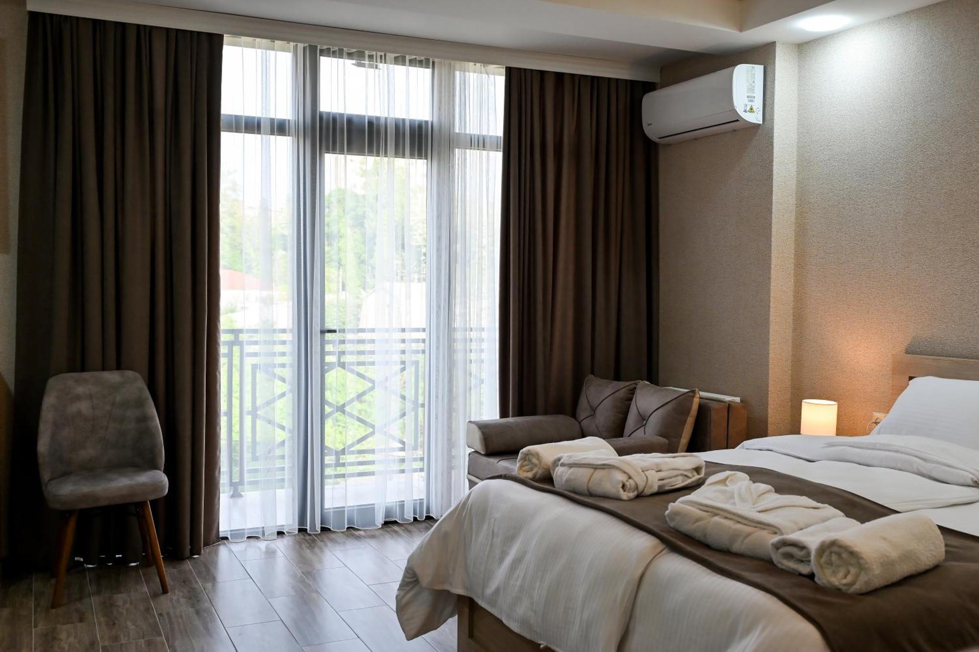 Hotel K124 Koutaïssi Extérieur photo
